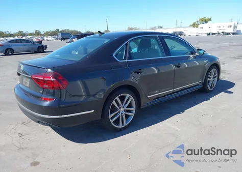 2019 Volkswagen Passat 2.0T Se R-Line z USA, uszkodzony, nr VIN 1VWMA7A35KC004558